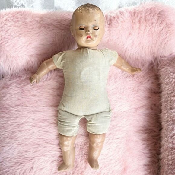 Antique Pre 1940 China Porcelain Baby Doll with Blinking Eyes - Picture 2 of 6